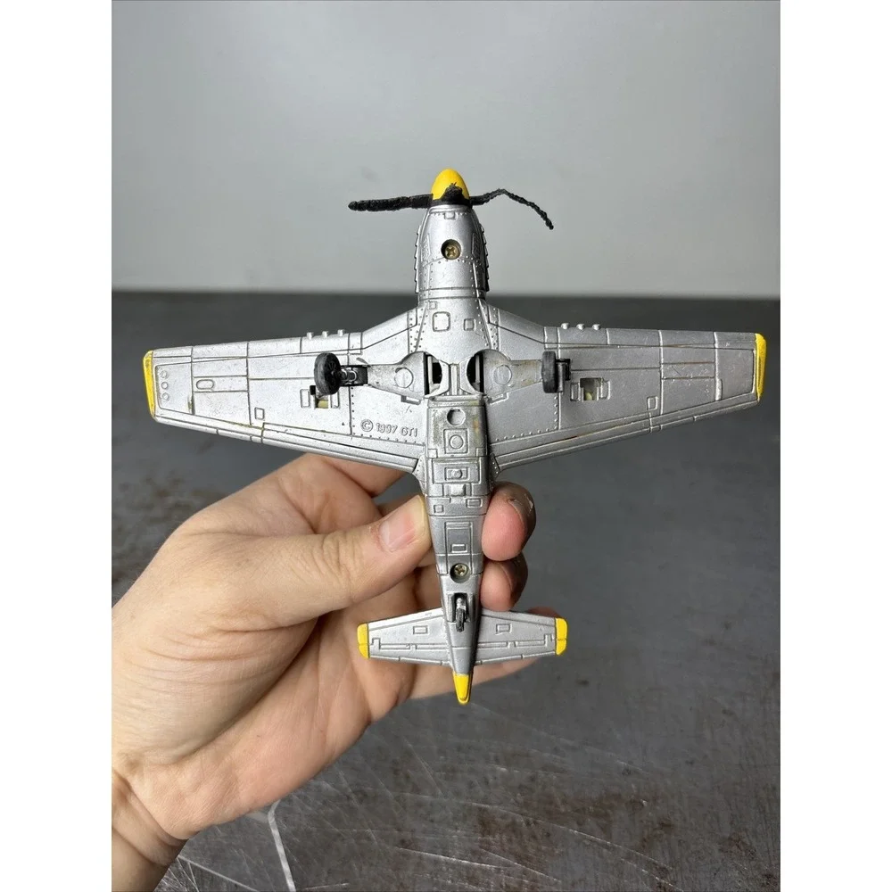 1997 Galoob Vintage Battle Squads WWII P-51 Mustang Fighter Needs‎ New Propeller